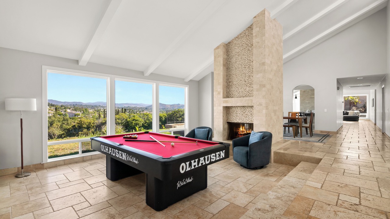 Photo of Bedroom in Lake Hodges