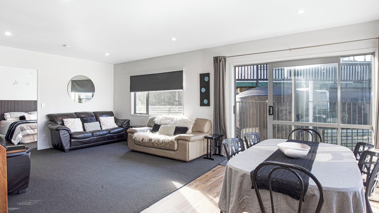 Photo of Livingroom in Castlepoint