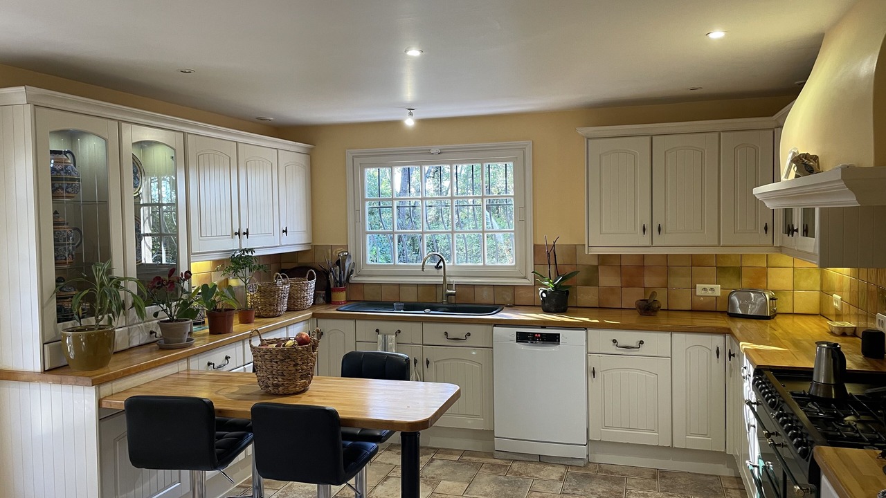 Photo of Kitchen in Roquefort-les-Pins