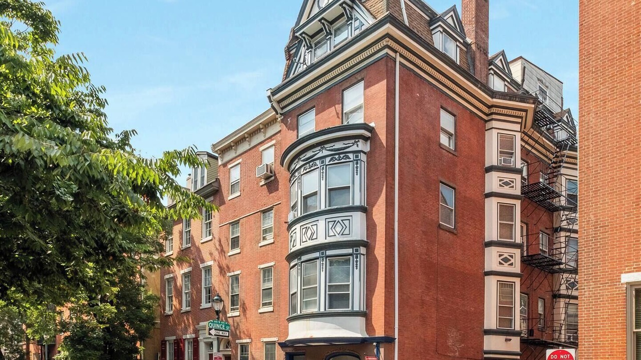 Photo of Outdoor in Gayborhood