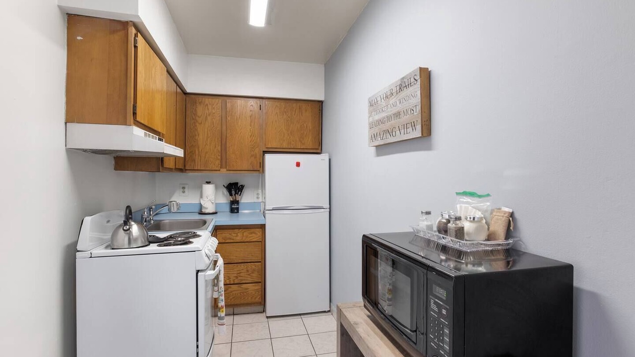 Photo of Others in Gayborhood