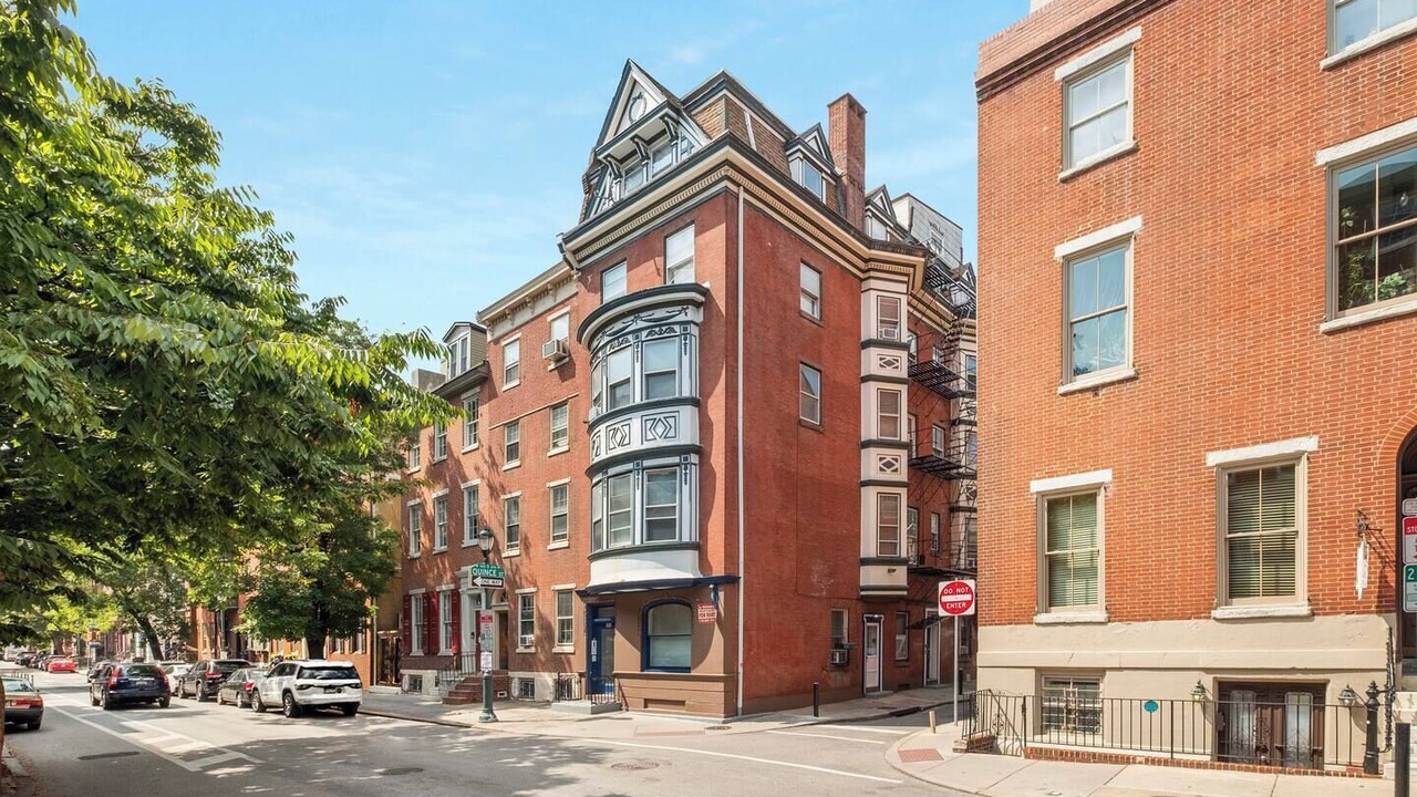 Photo of Outdoor in Gayborhood