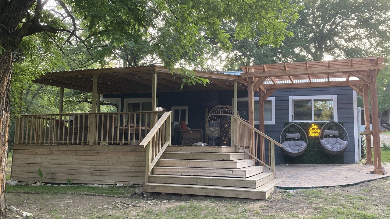 Photo of Outdoor in Kingston