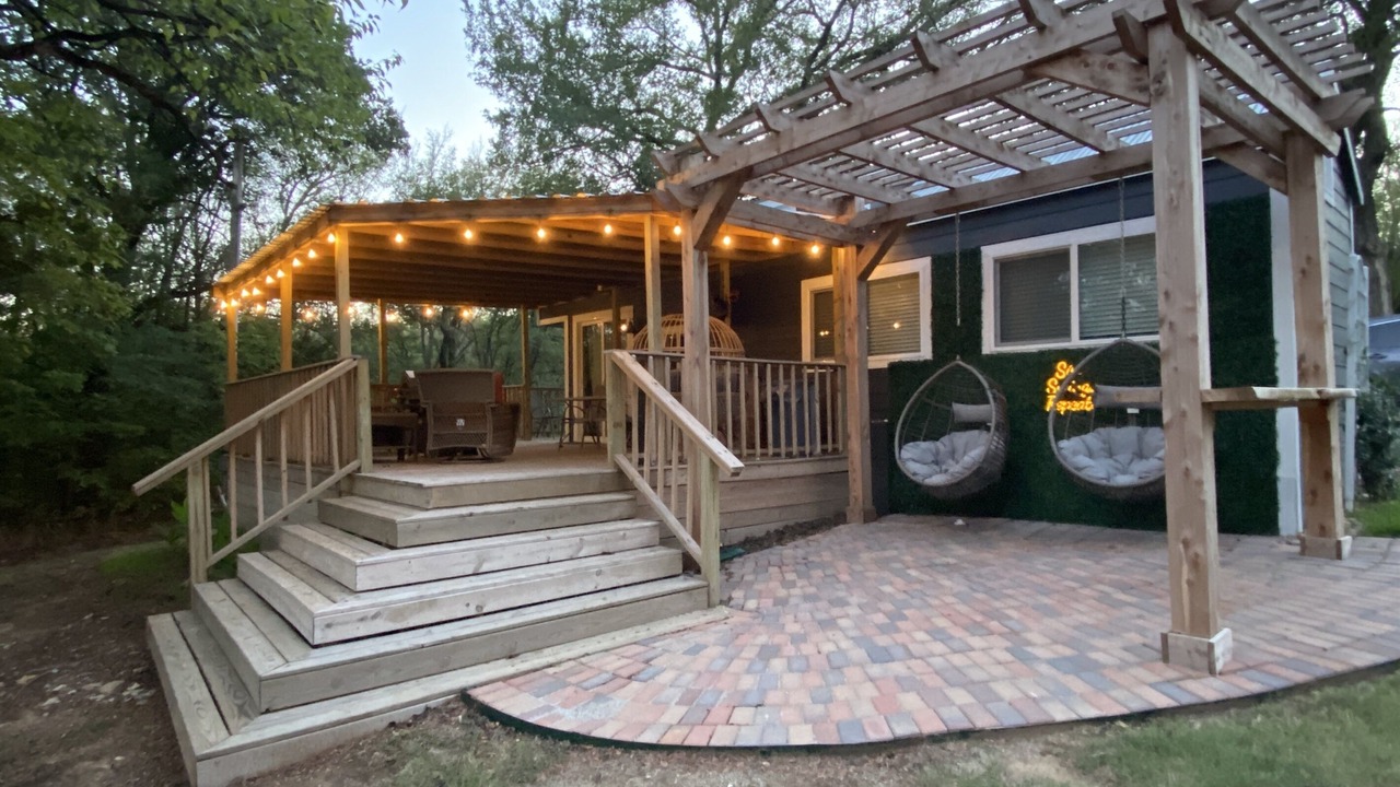 Photo of Outdoor in Kingston