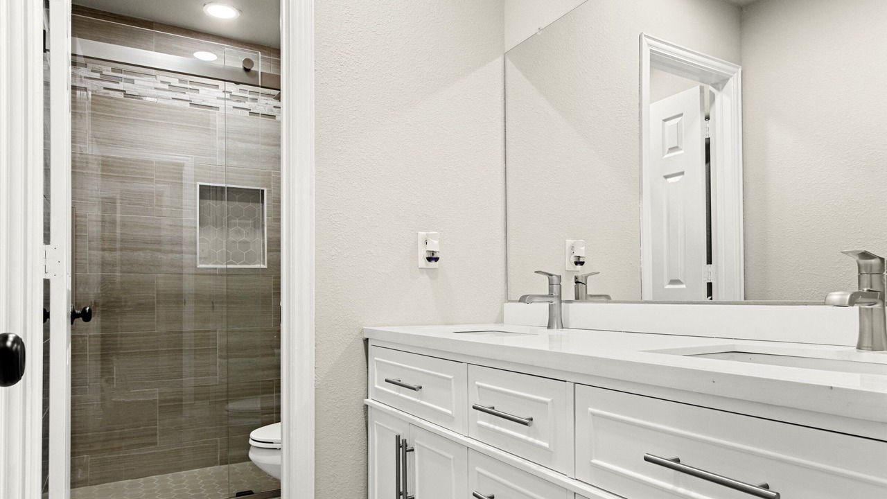 Photo of Bathroom in South Arlington