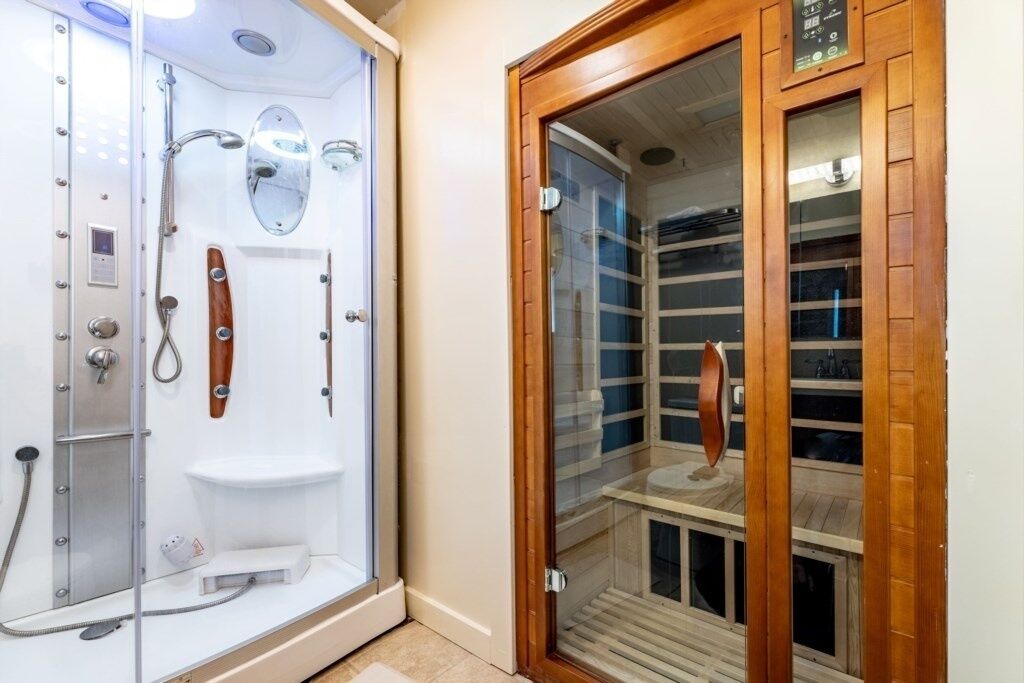 Photo of Others in Jeffersonville