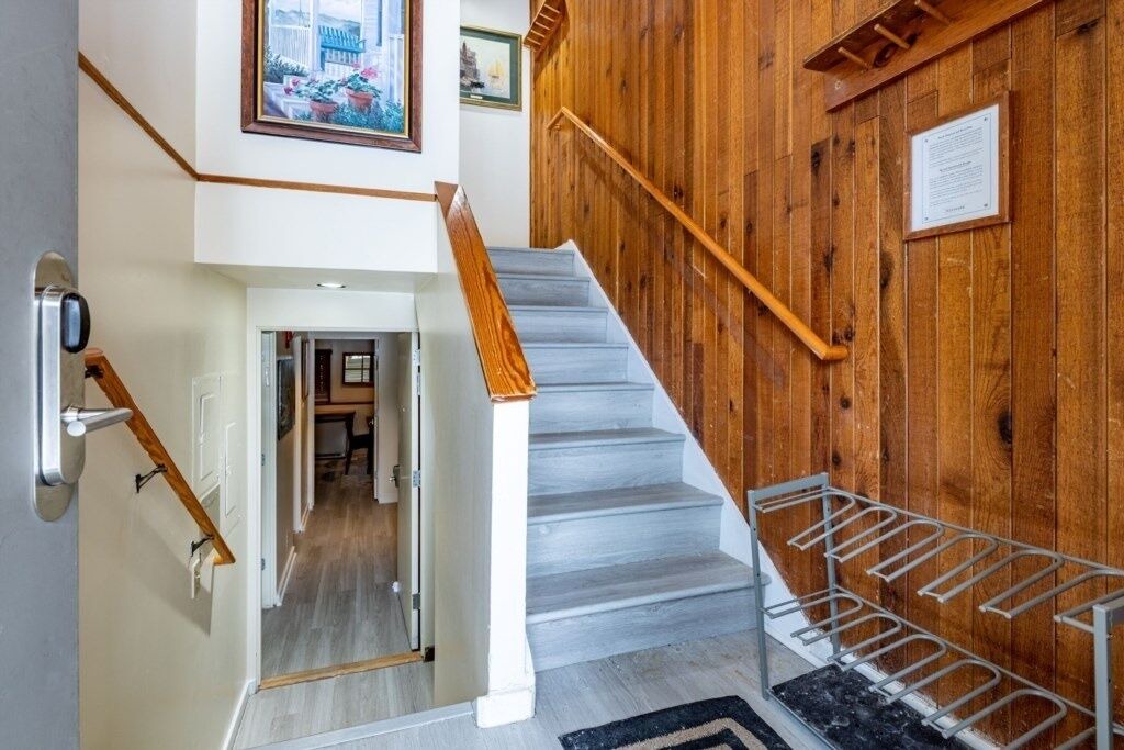 Photo of Others in Jeffersonville