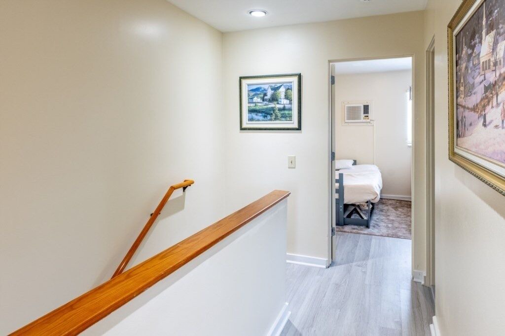 Photo of Others in Jeffersonville