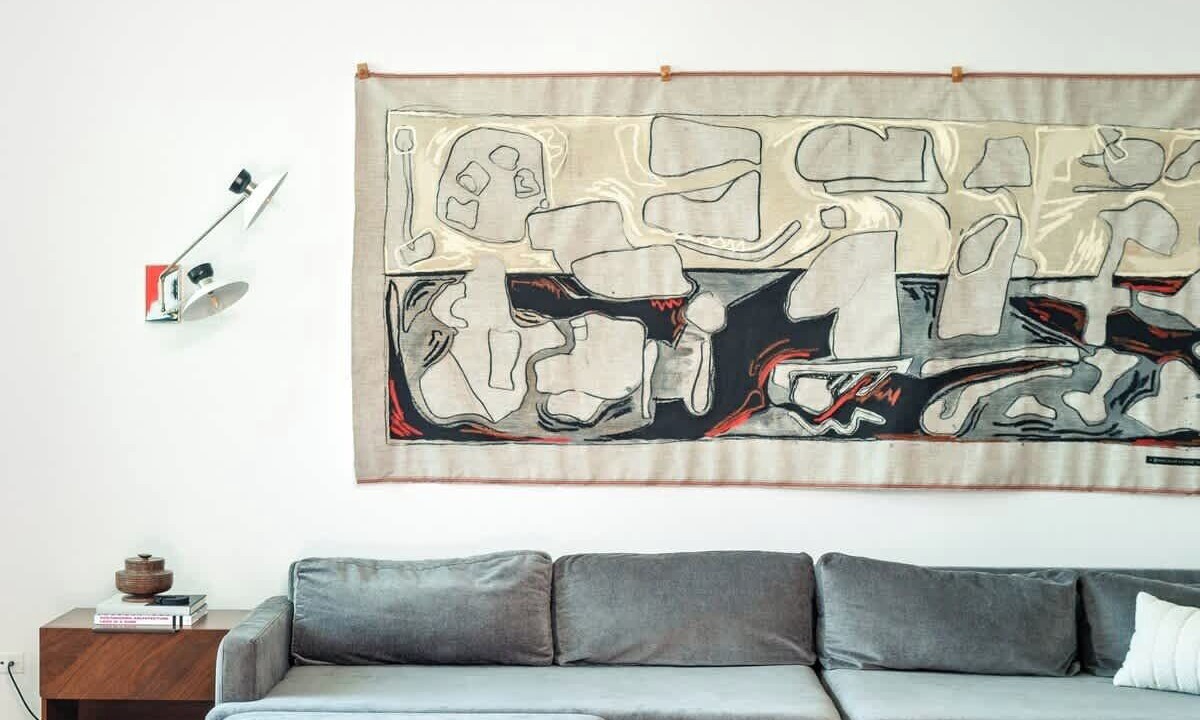Photo of Livingroom in West Town