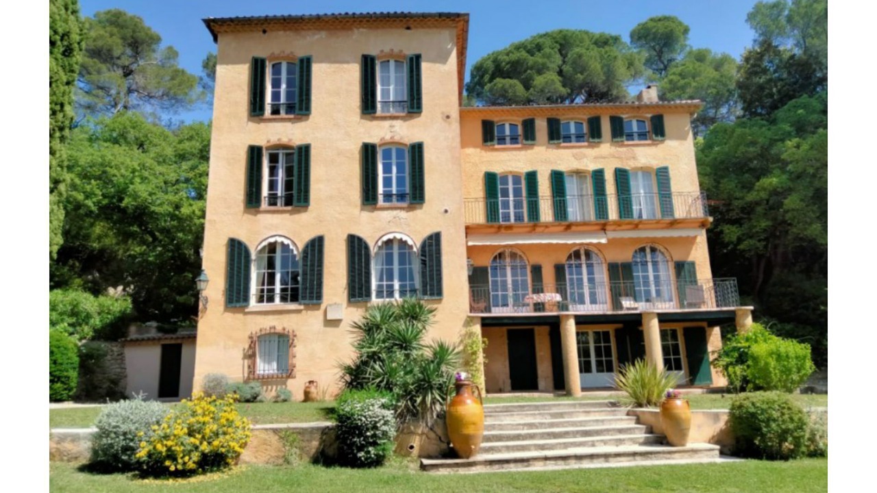 Photo of Outdoor in Le Val