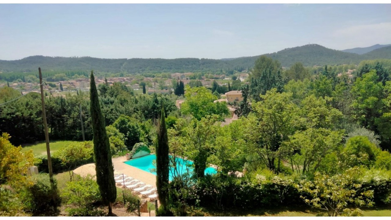 Photo of Outdoor in Le Val