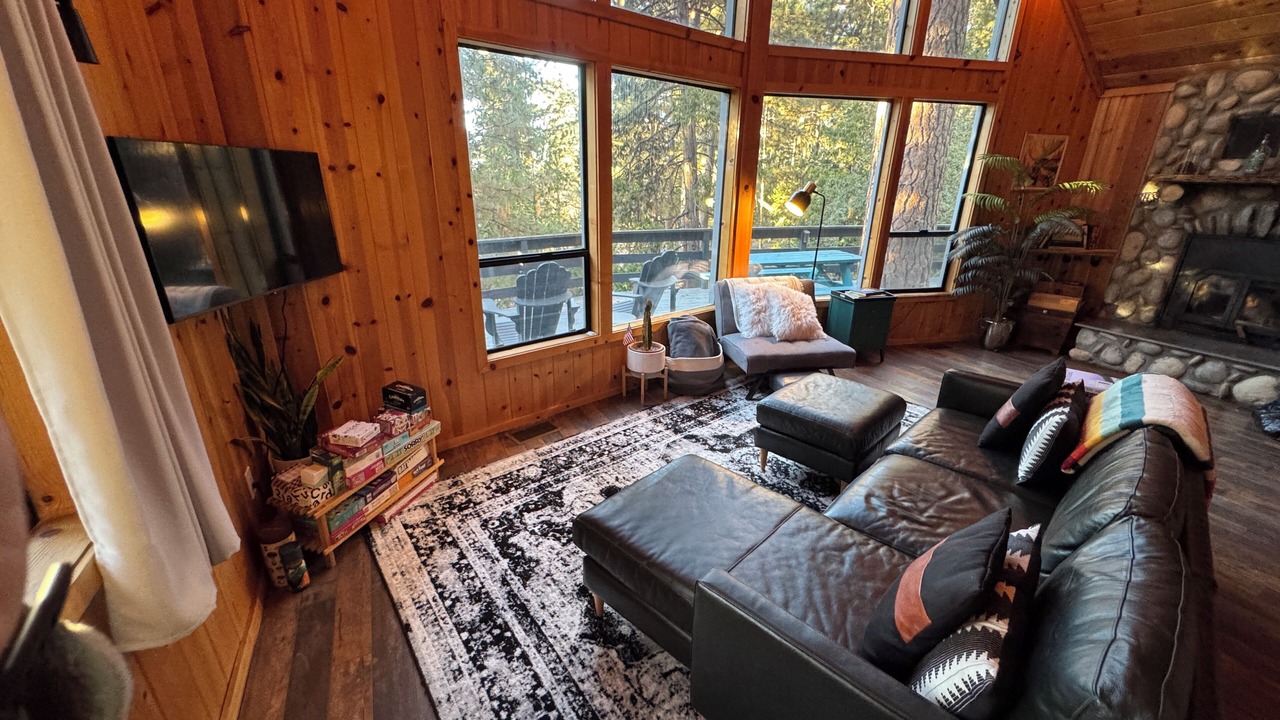 Photo of Livingroom in Pine Cove