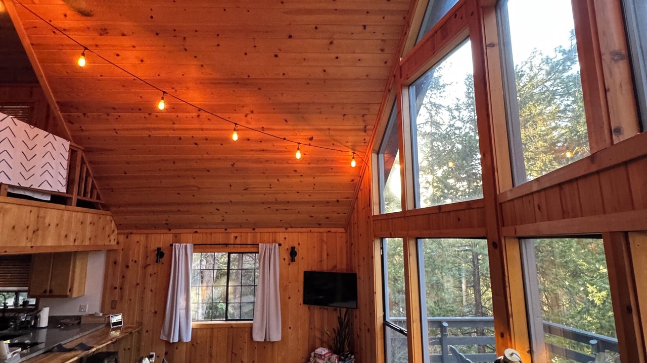 Photo of Livingroom in Pine Cove