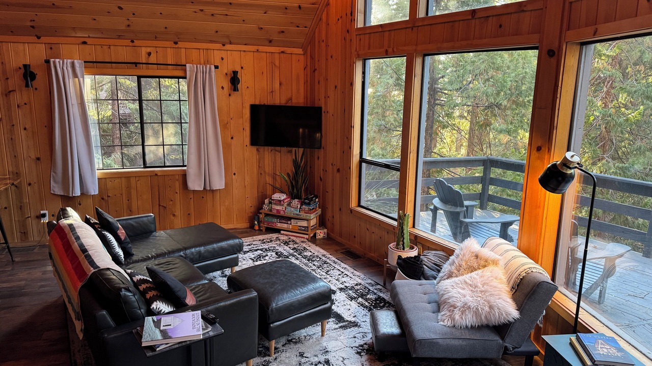 Photo of Livingroom in Pine Cove