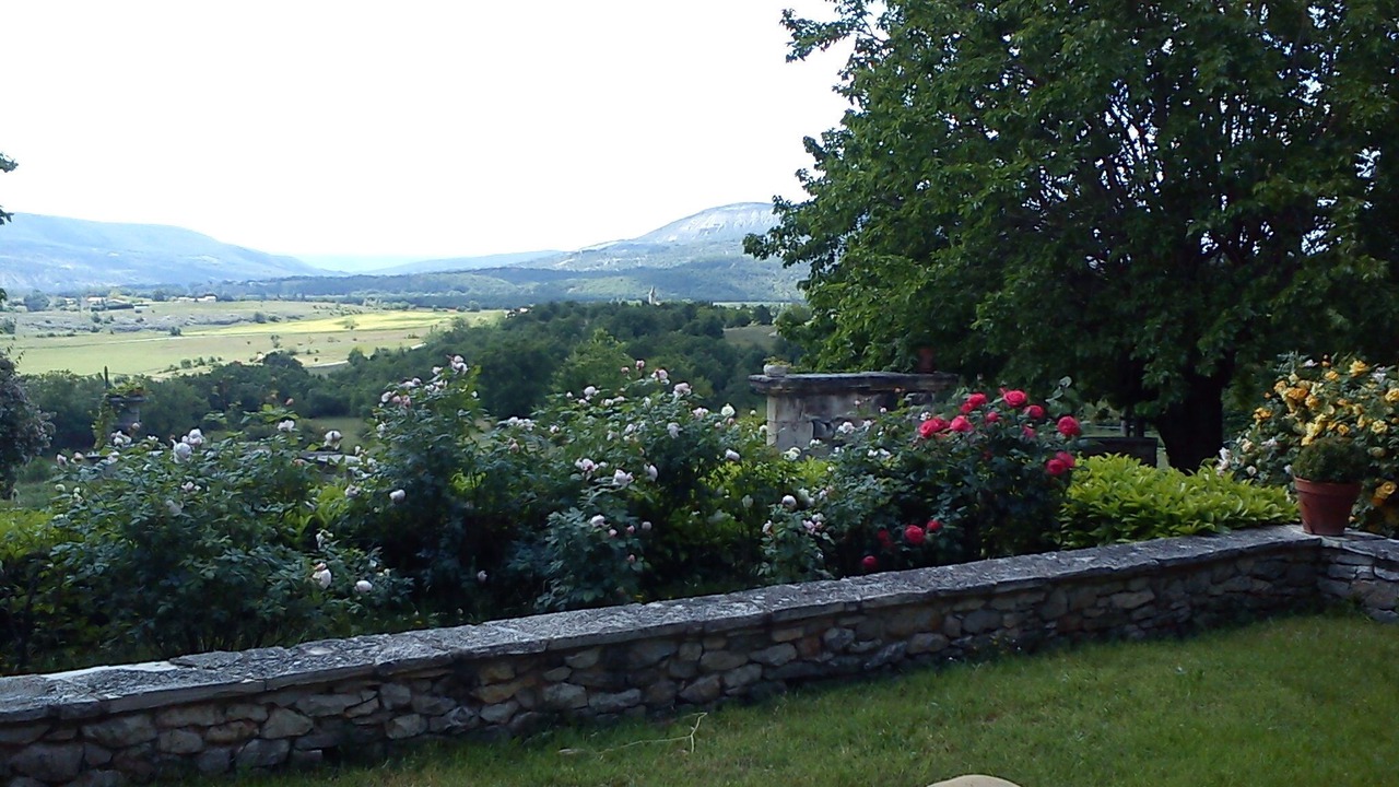 Photo of Outdoor in Ongles