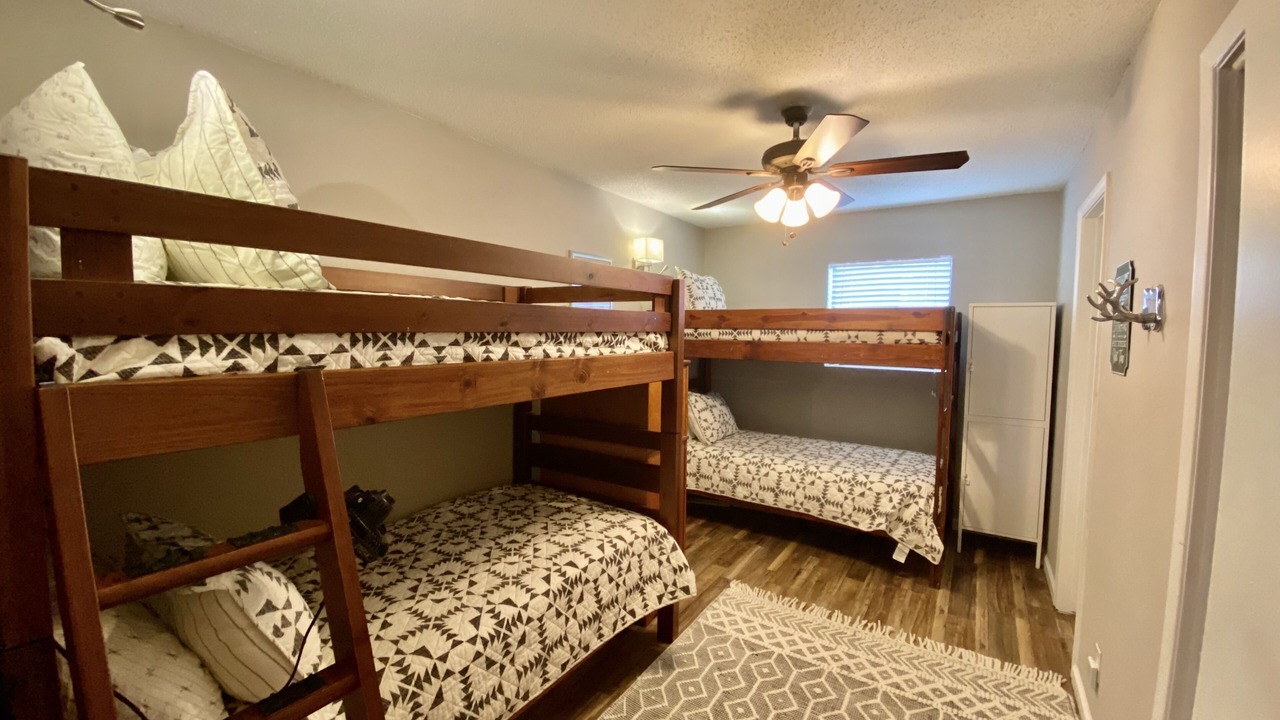Photo of Bedroom in Cloudcroft