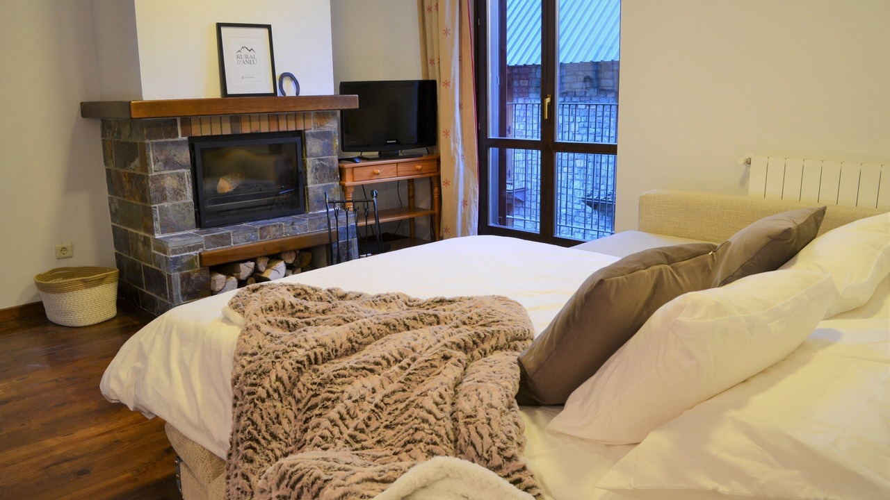Photo of Bedroom in Esterri D'Aneu