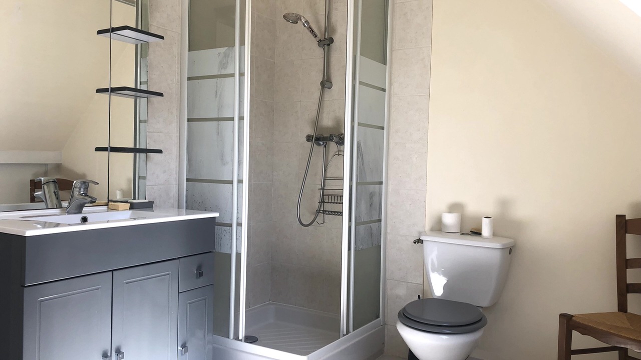 Photo of Bathroom in Clis