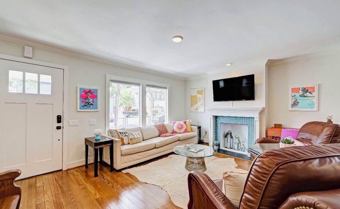 Photo of Livingroom in Hyde Park