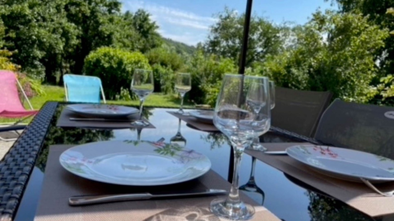 Photo of Others in Courset