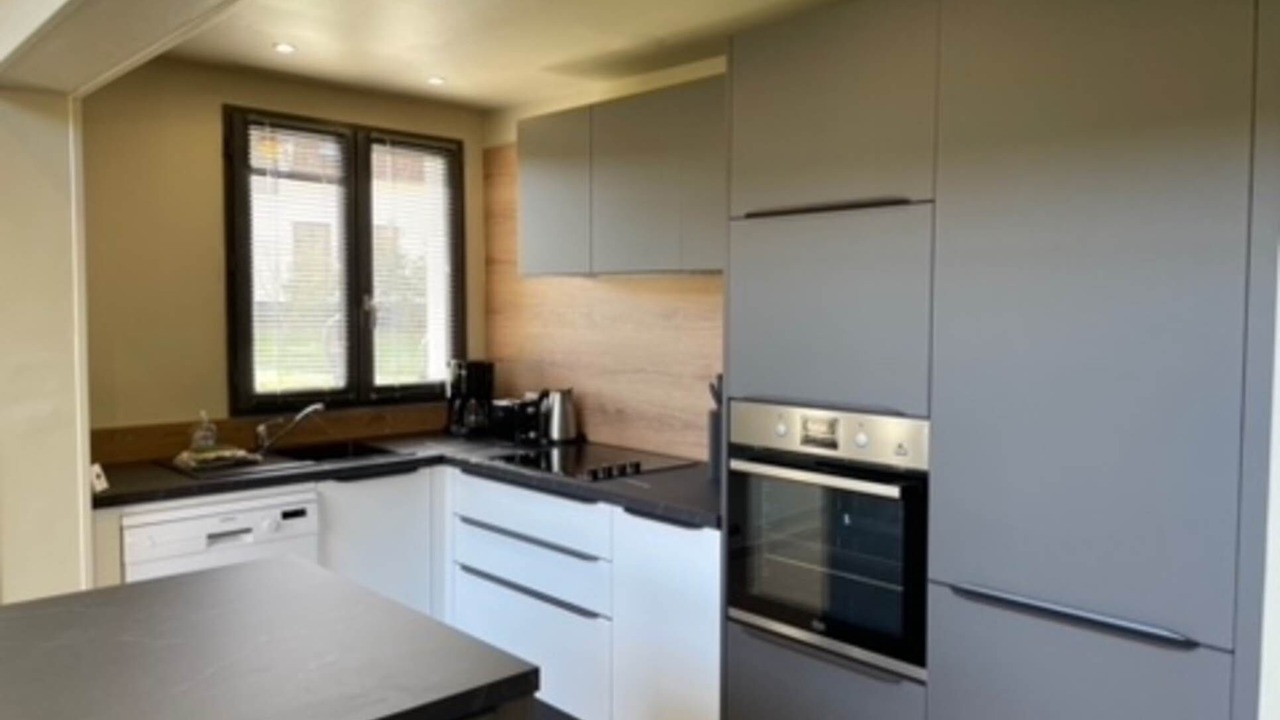 Photo of Others in Courset