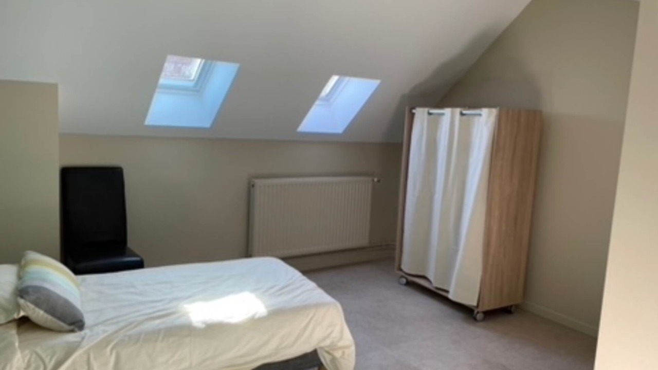 Photo of Others in Courset