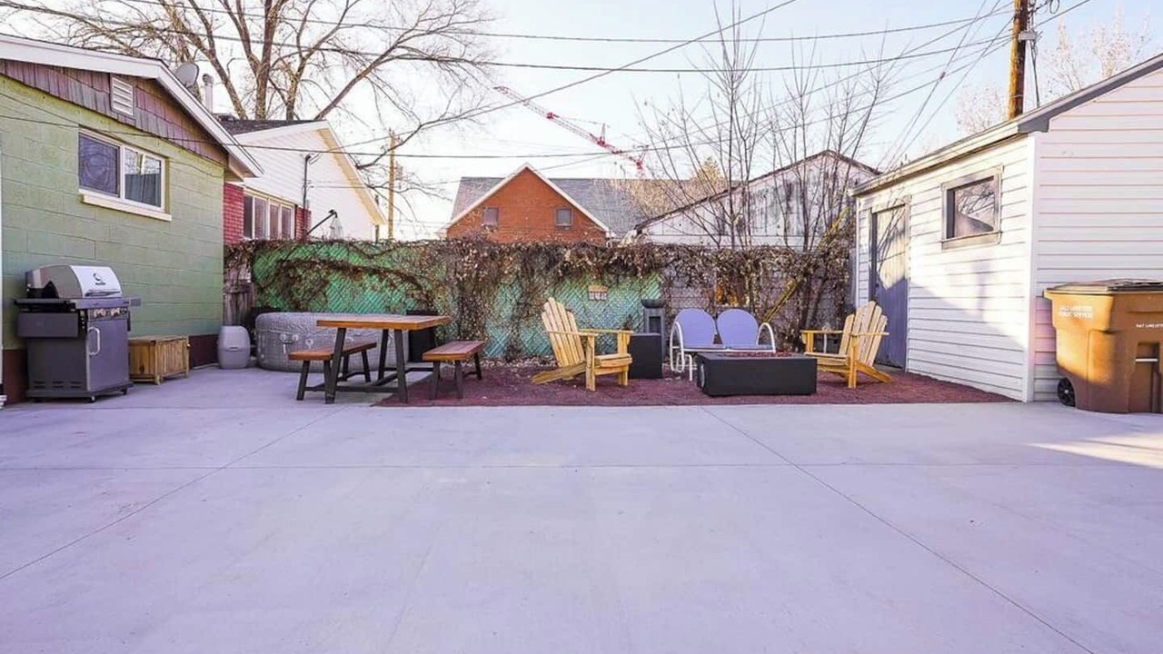Photo of Outdoor in Central City