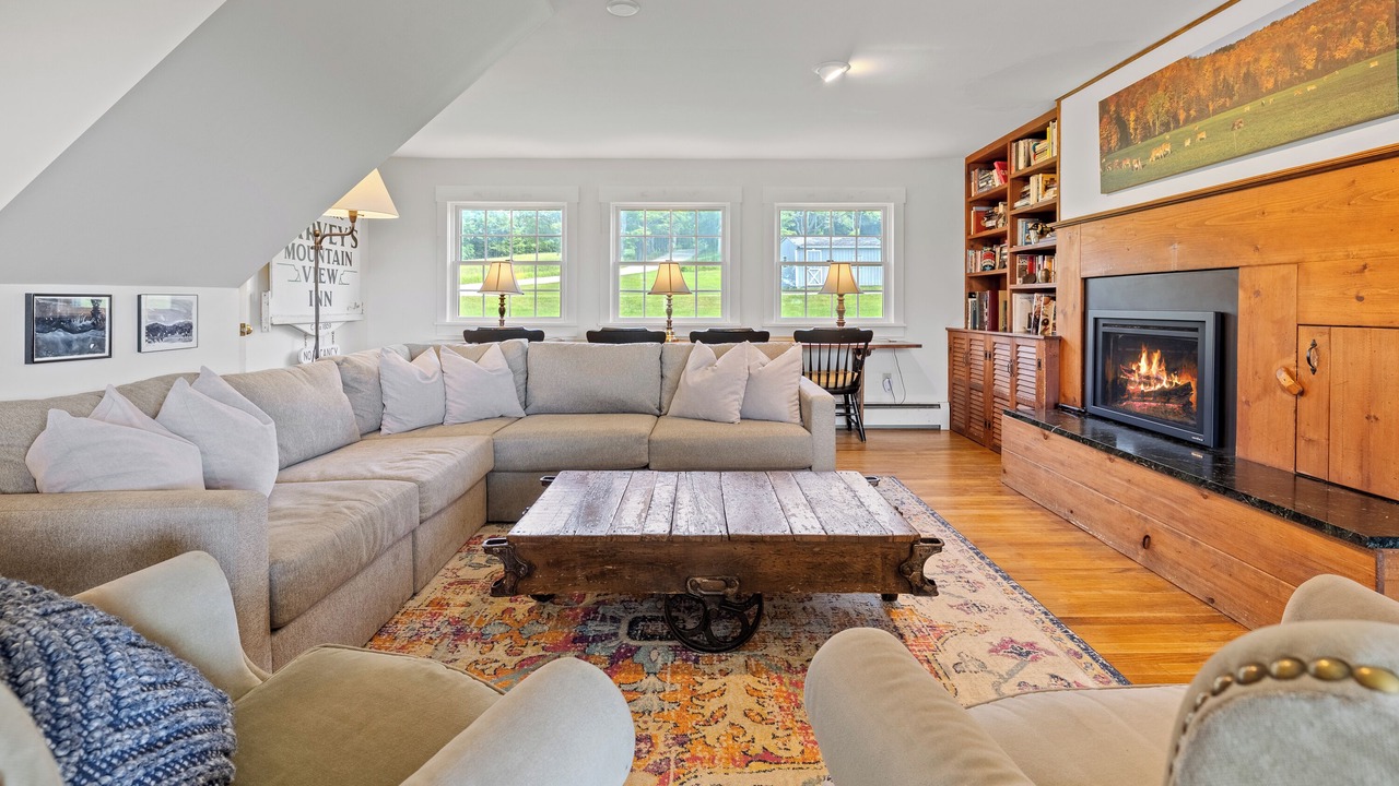 Photo of Livingroom in Rochester