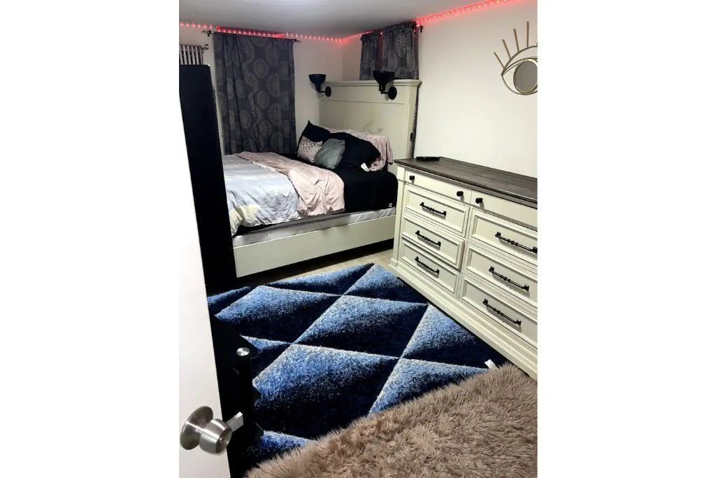 Photo of Bedroom in Williamsbridge