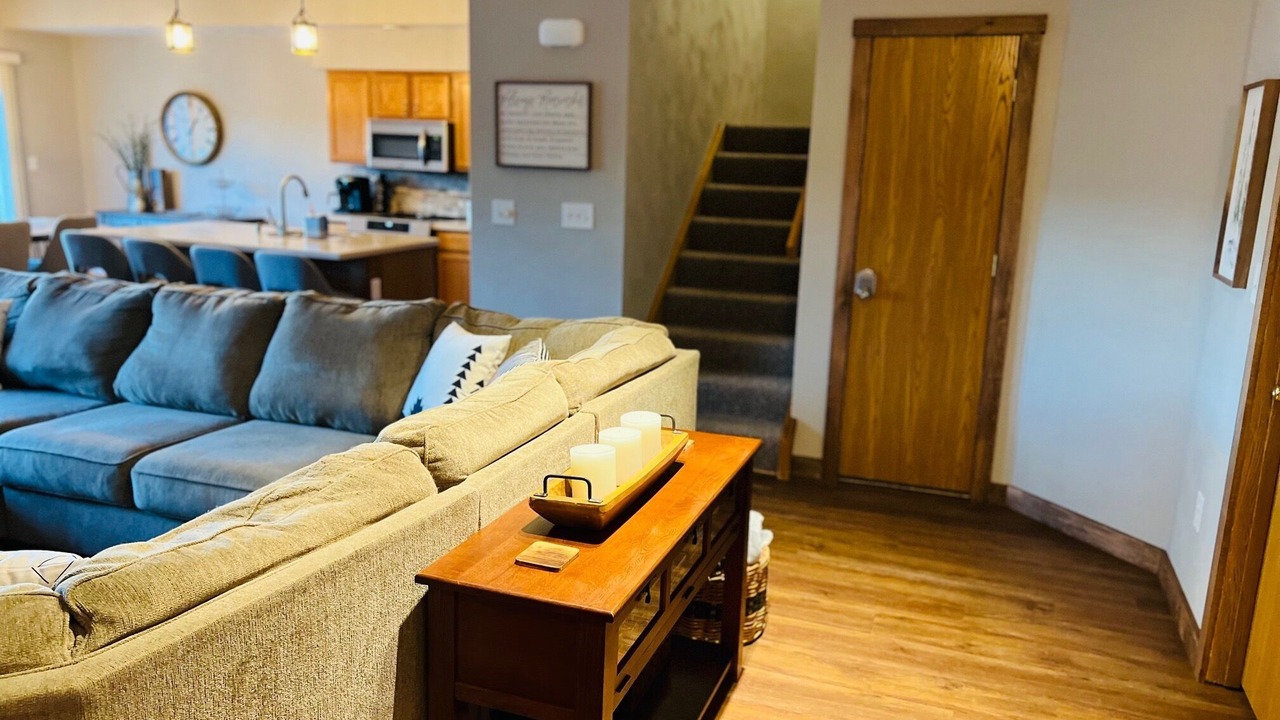 Photo of Livingroom in Seven Springs