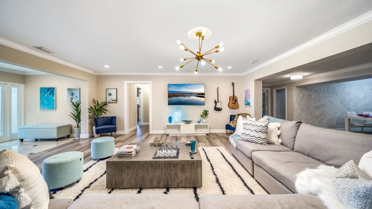 Photo of Livingroom in Central Corals