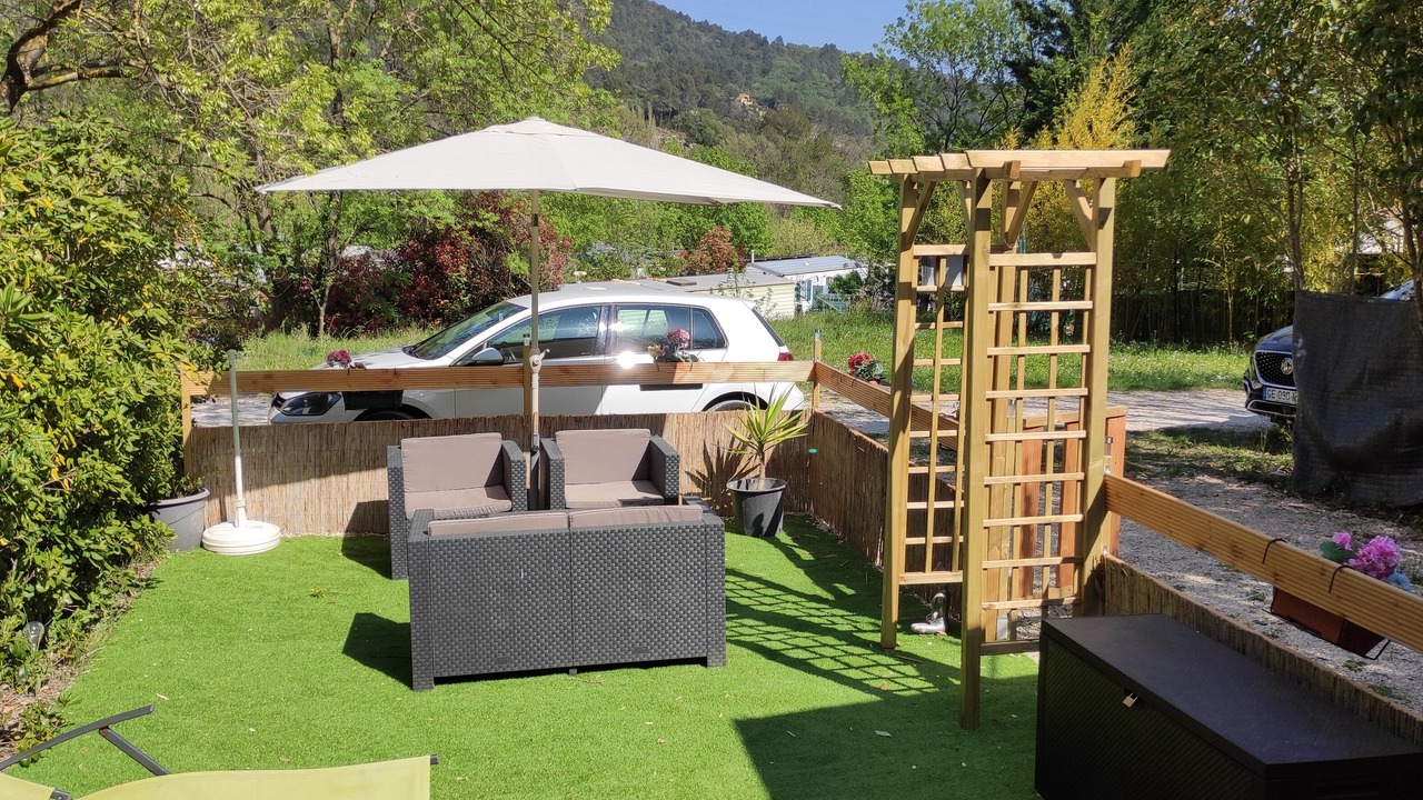 Photo of Outdoor in Meounes-les-Montrieux