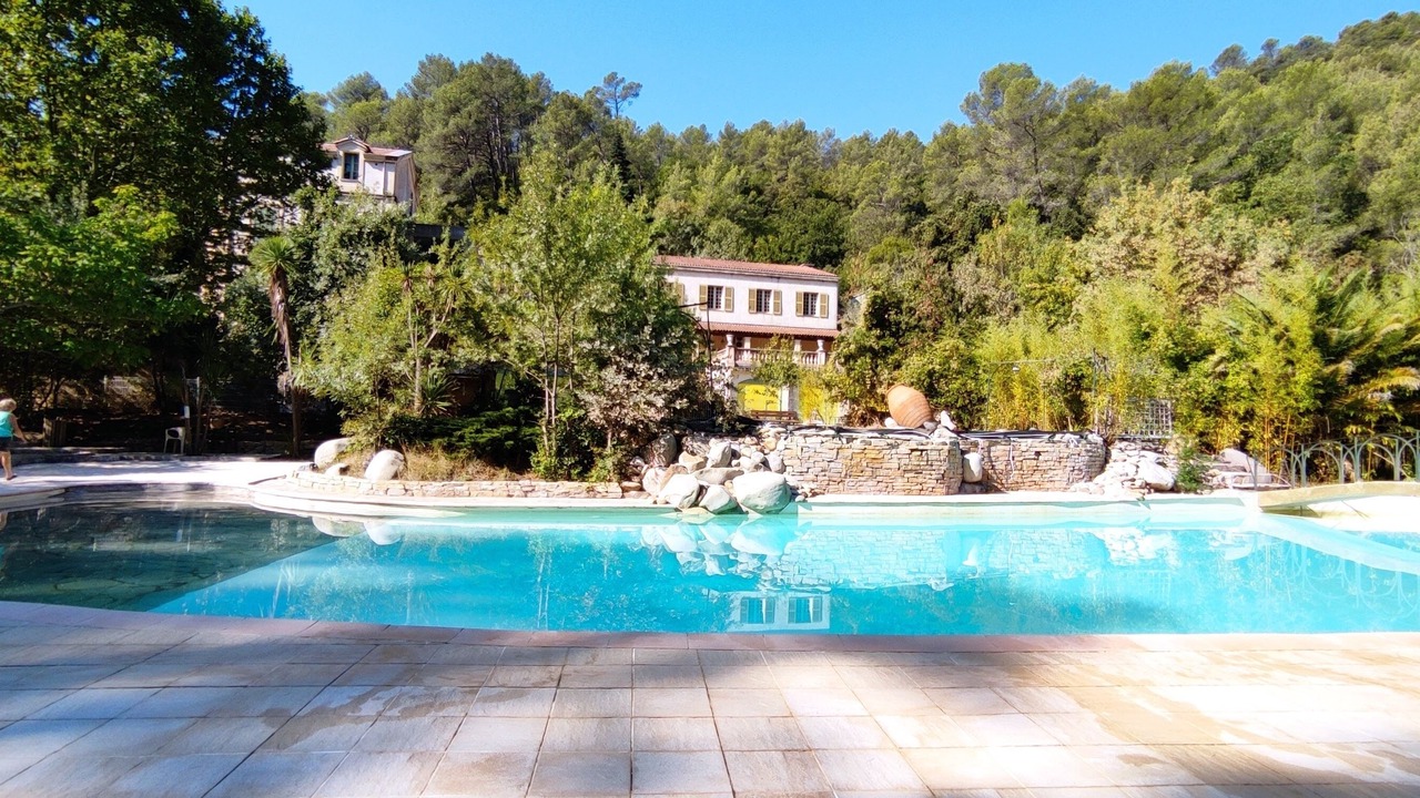 Photo of Outdoor in Meounes-les-Montrieux