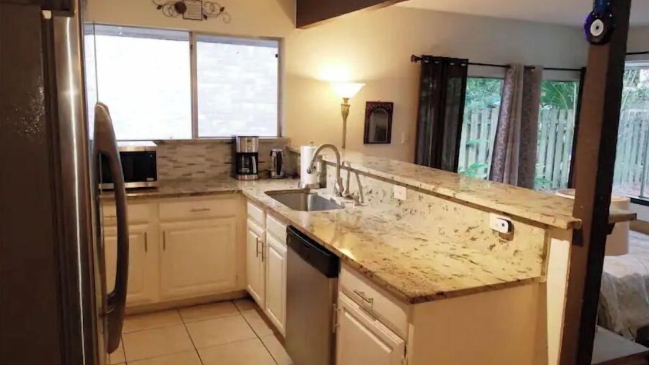Photo of Kitchen in George Bush Park/Eldridge