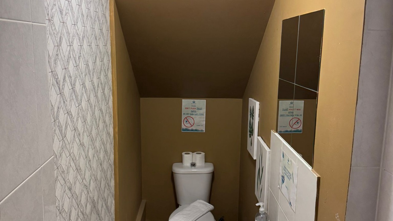 Photo of Bathroom in Holland Park