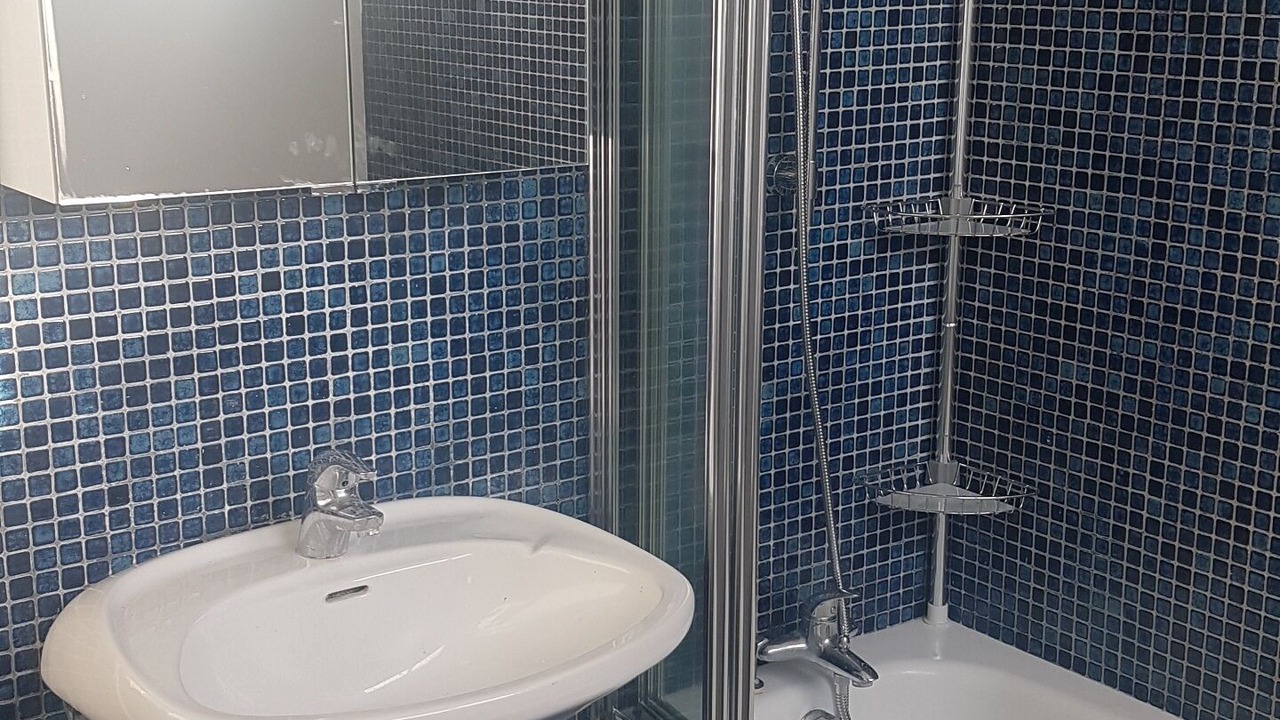 Photo of Bathroom in Marboz