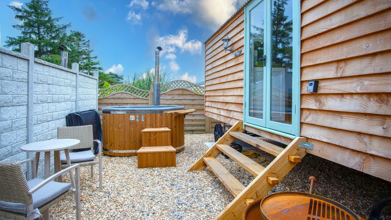 Photo of Others in Amroth