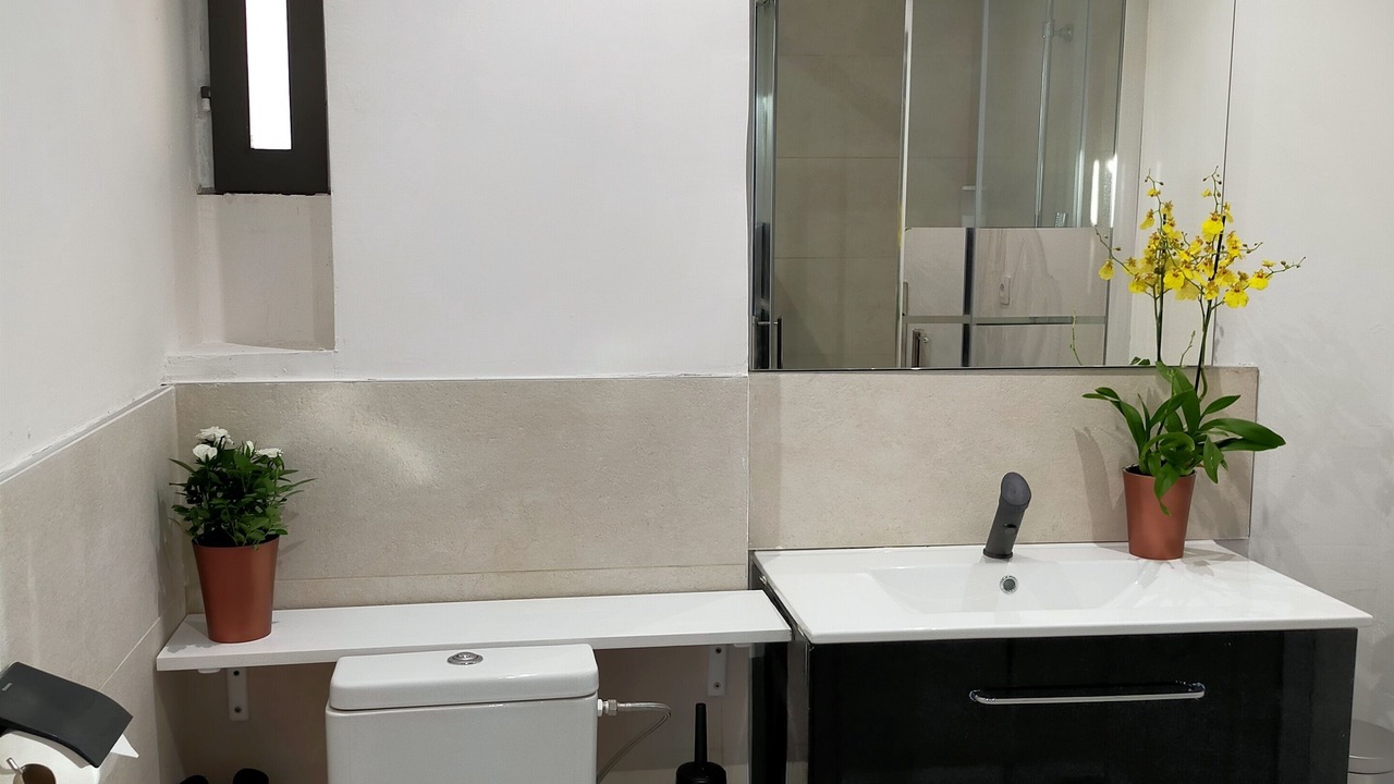 Photo of Bathroom in Caremeau