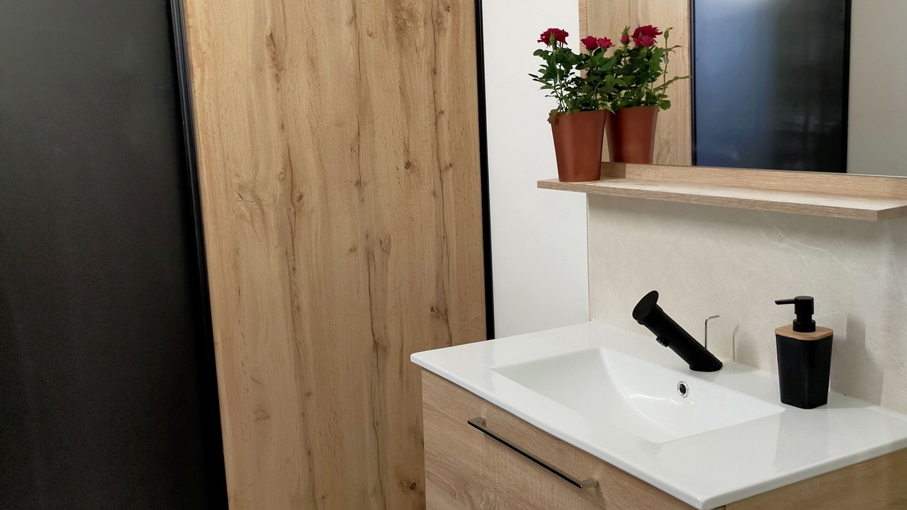 Photo of Bathroom in Caremeau