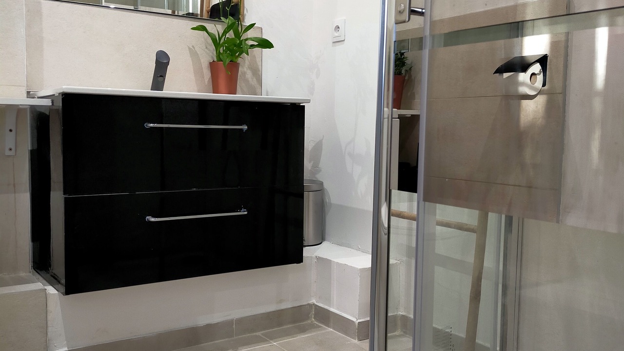 Photo of Bathroom in Caremeau