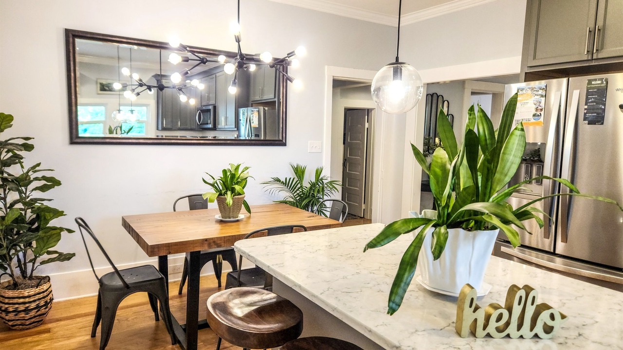 Photo of Others in Knoxville