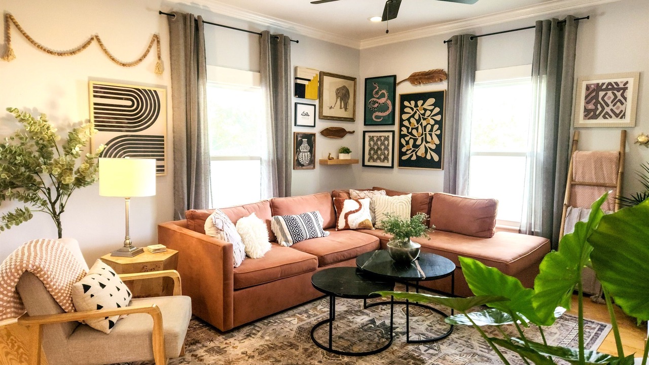 Photo of Livingroom in Knoxville