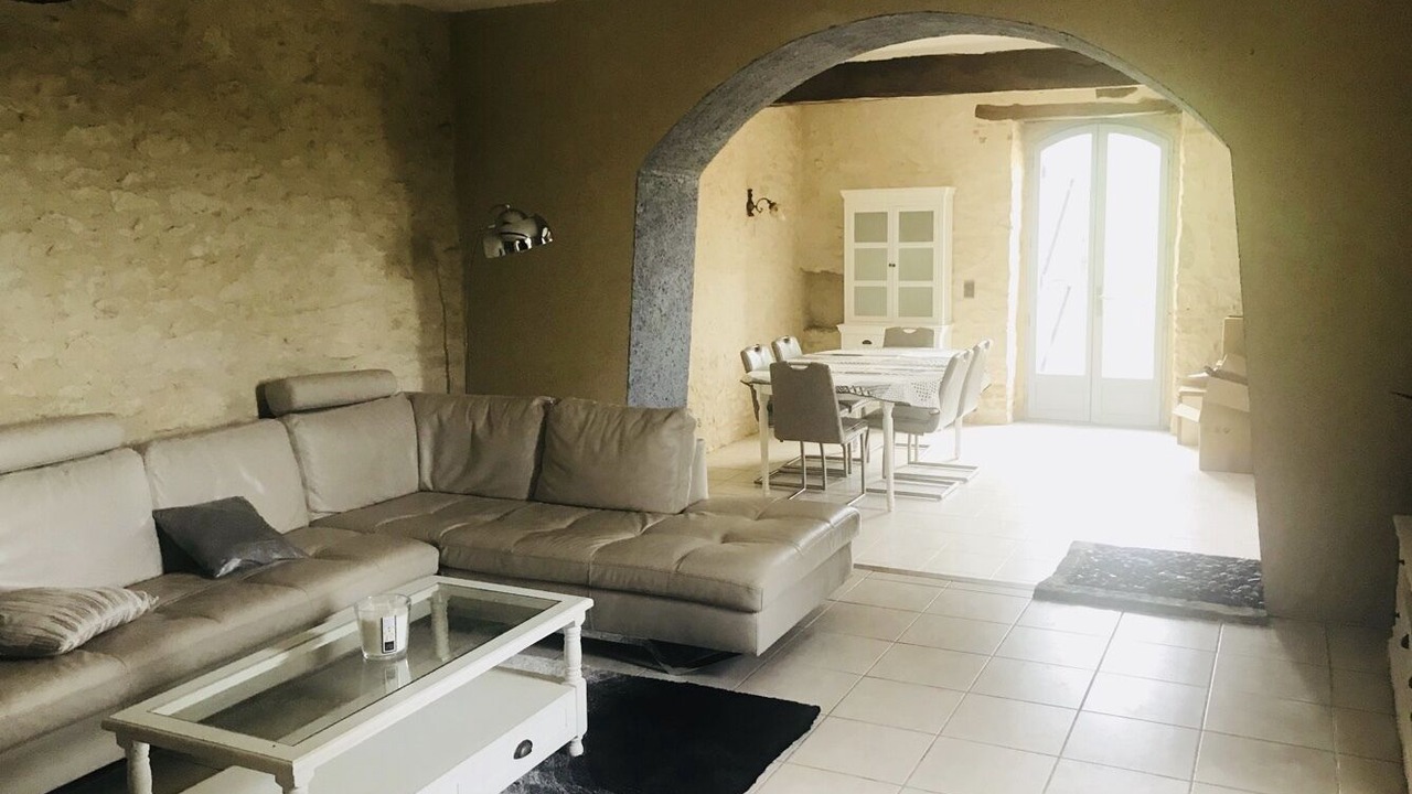 Photo of Livingroom in Jegun