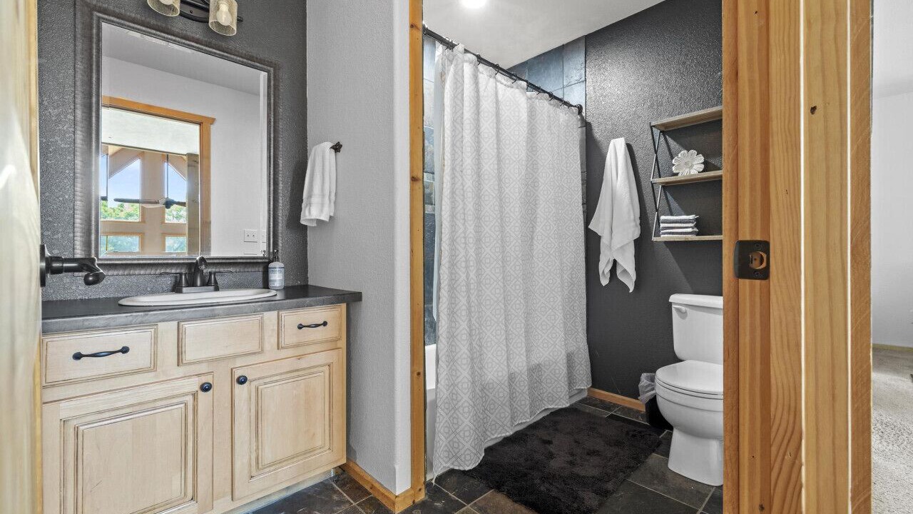 Photo of Bathroom in Theodosia