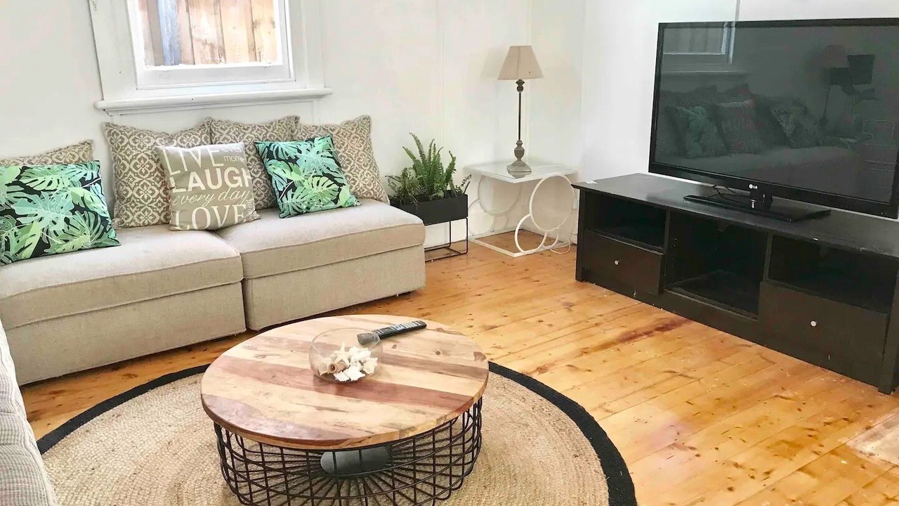 Photo of Livingroom in Footscray