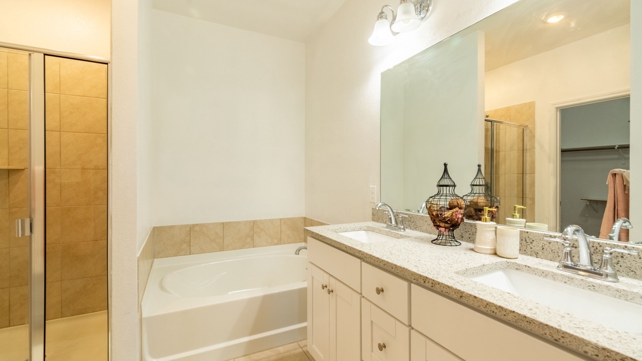 Photo of Bathroom in Manor