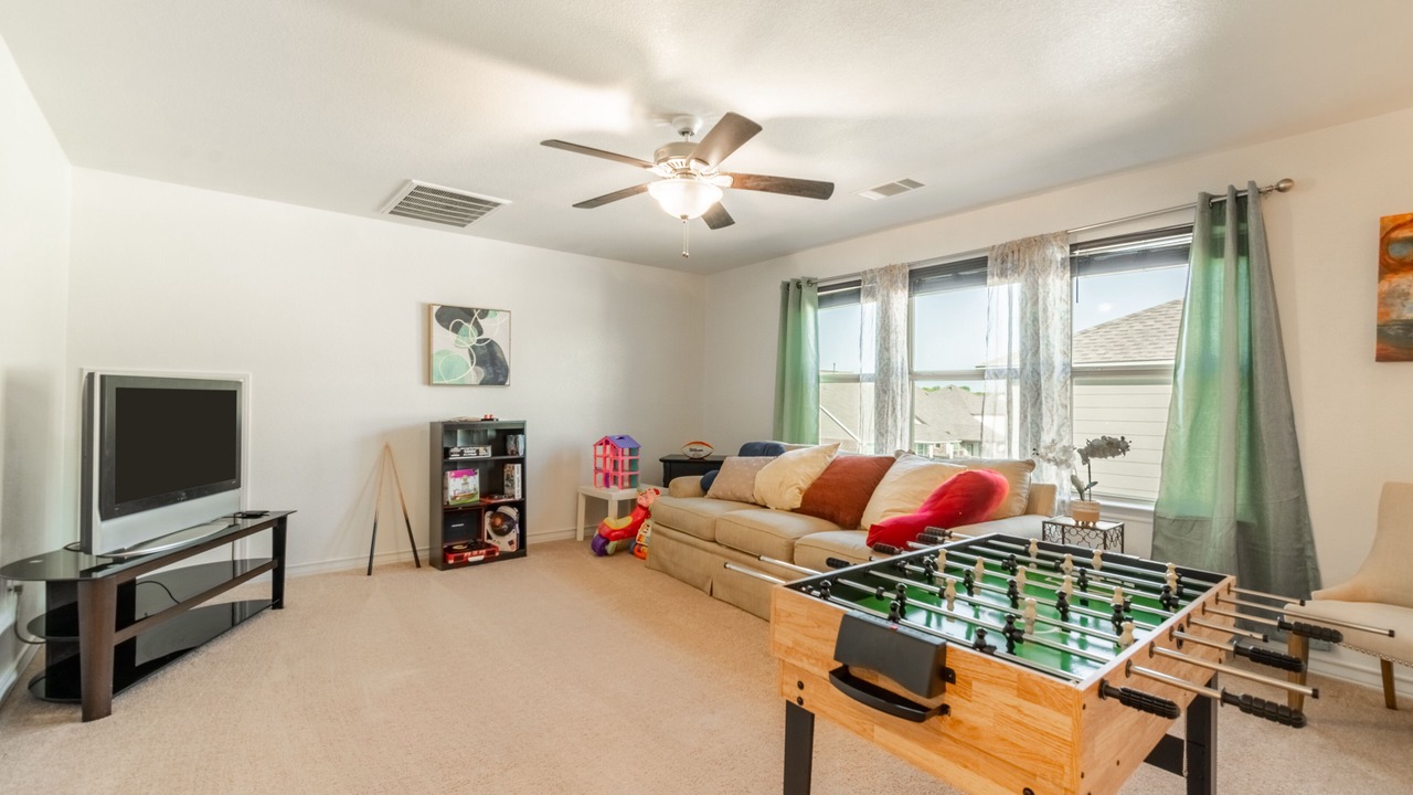 Photo of Livingroom in Manor