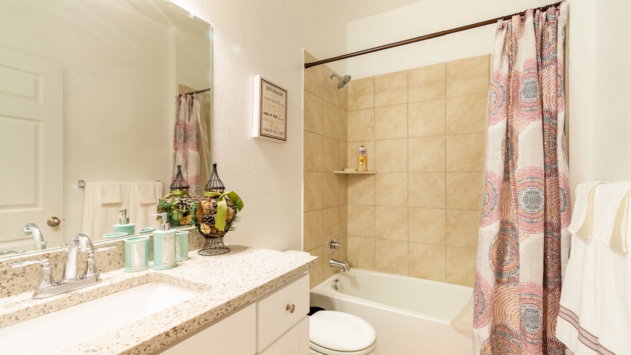 Photo of Bathroom in Manor