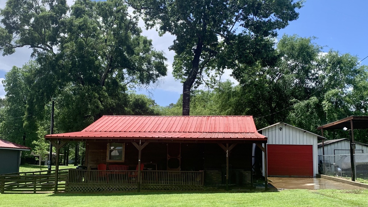 Photo of Outdoor in Broaddus