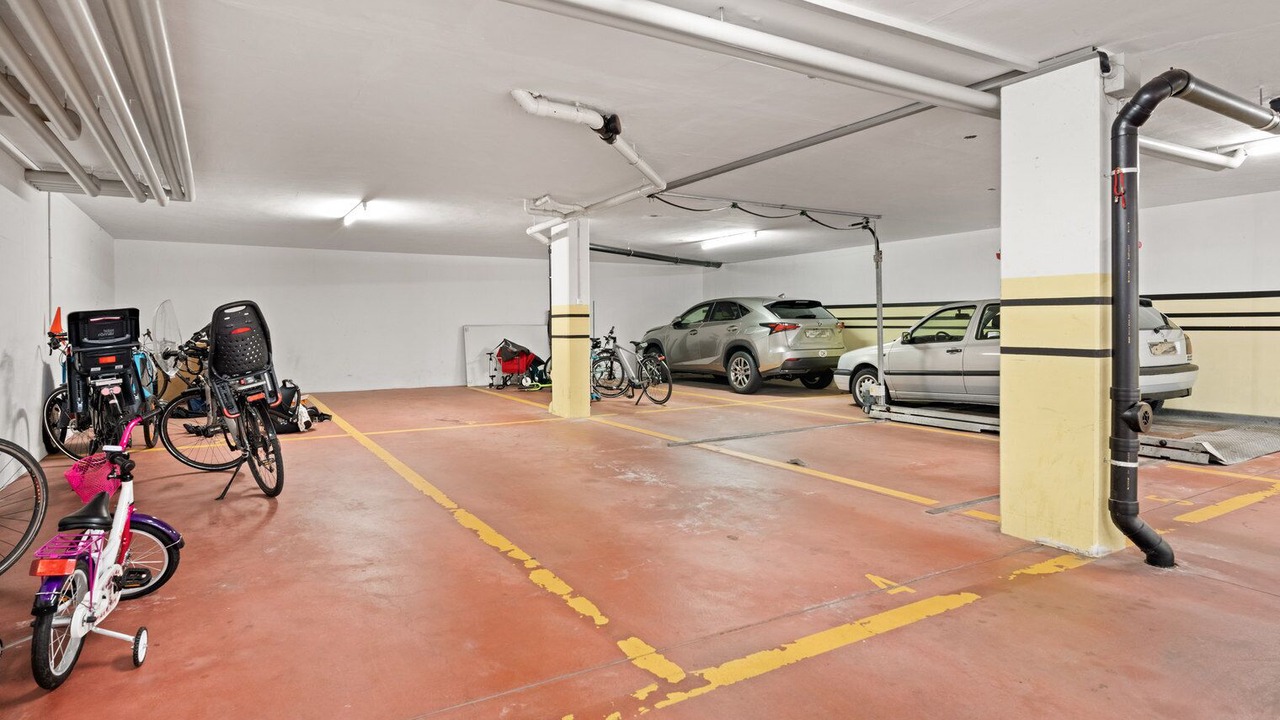 Photo of Outdoor in Oberstrass